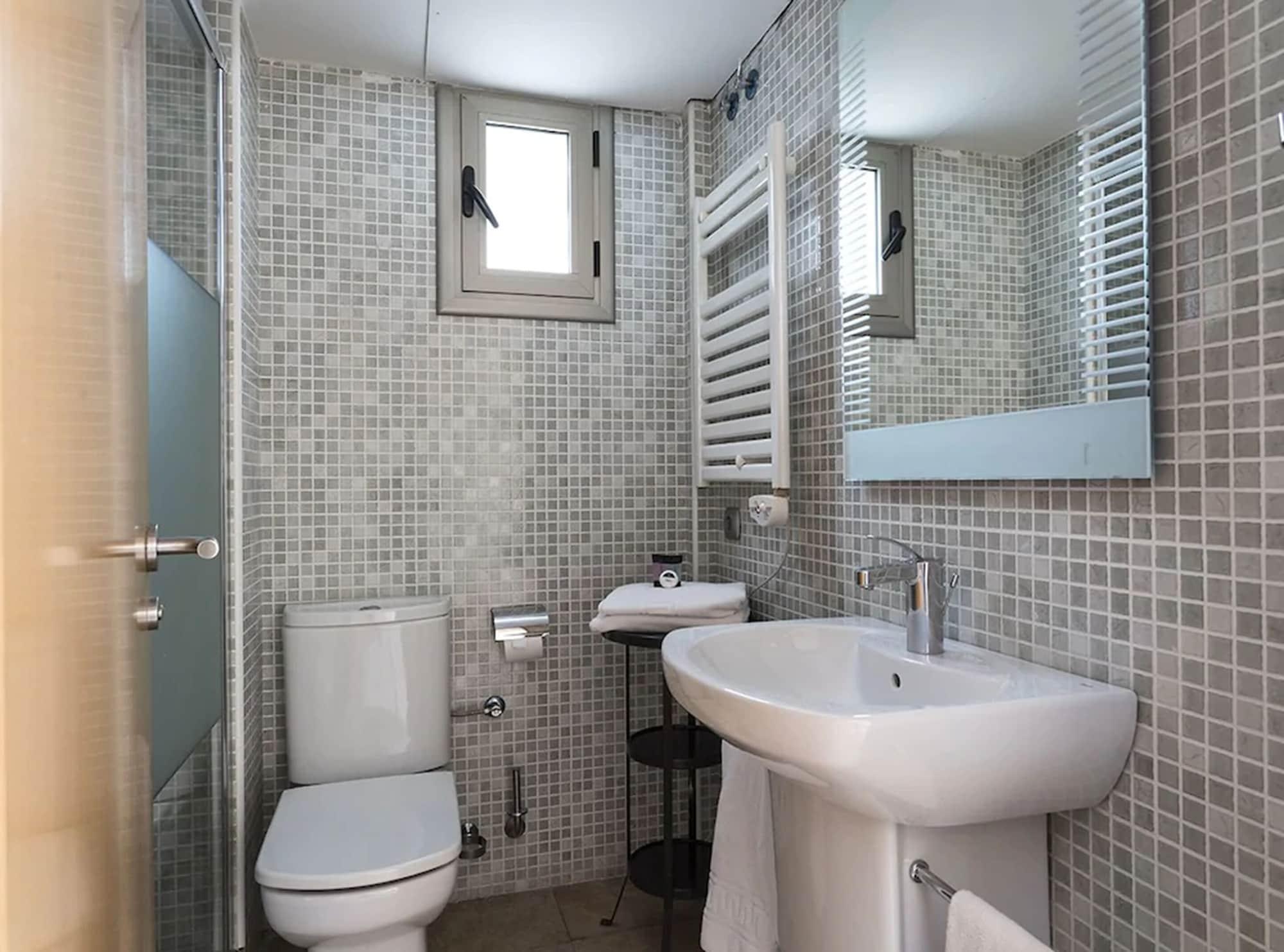 Aparthotel Bardon Castelldefels Esterno foto