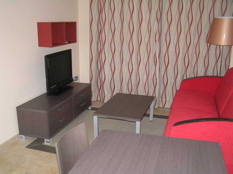Aparthotel Bardon Castelldefels Esterno foto